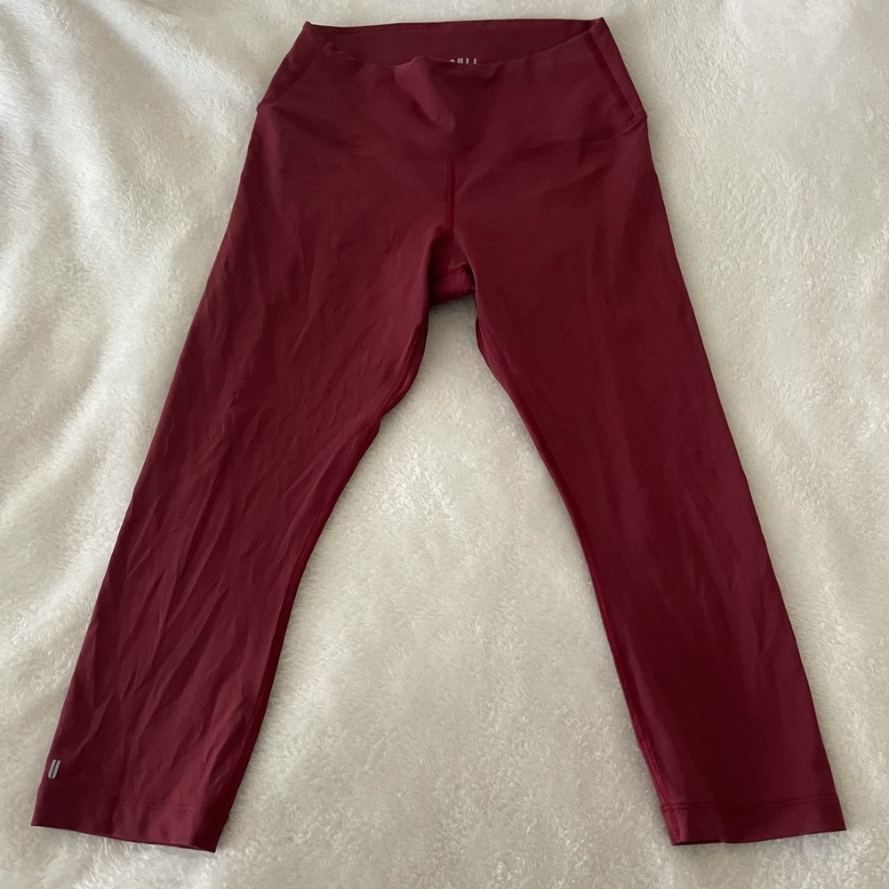 NOBULL high rise crop bottoms